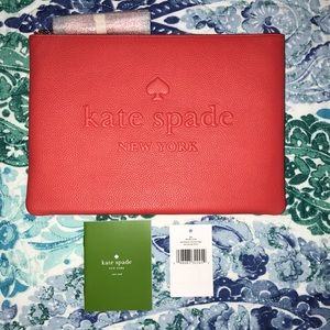 NWT. KateSpade Larchmont Avenue Logo Gia Pouch
